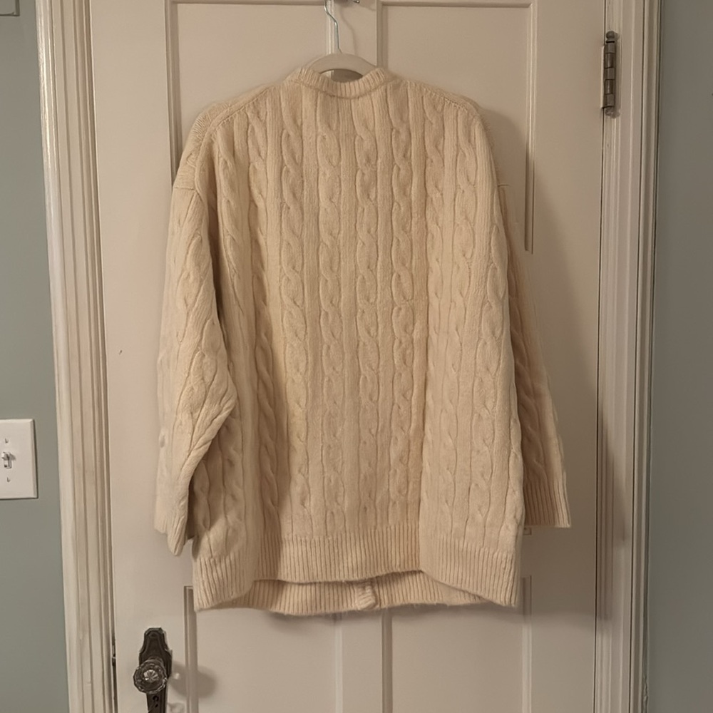 J.Crew Relaxed cable-knit cardigan sweater CB936 size Medium/Large - Picture 6 of 9